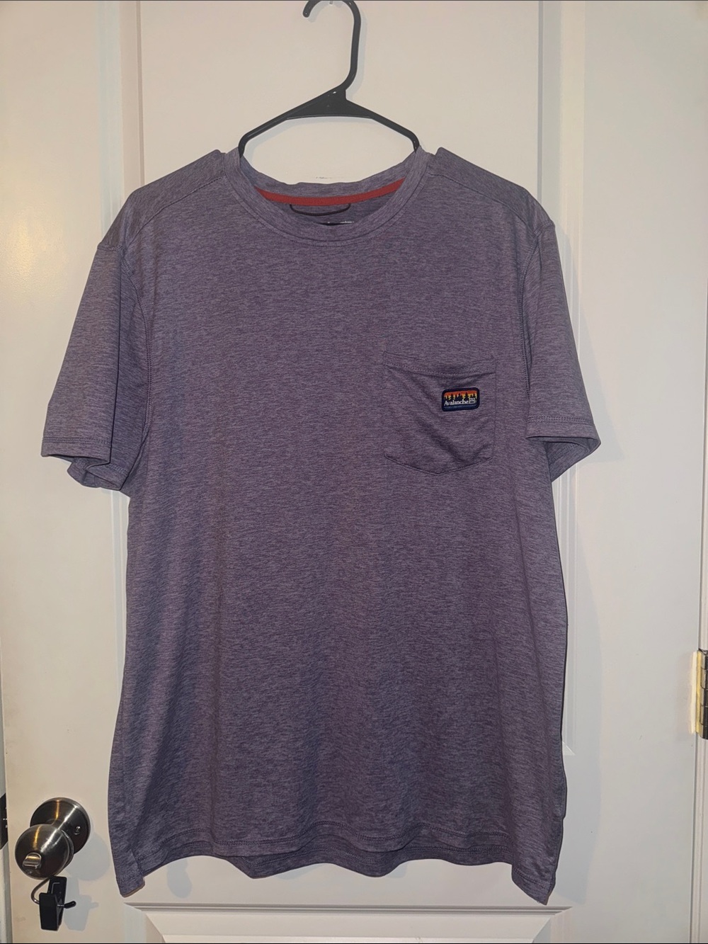 Men’s large purple avalanche short sleeve hiking outdoor T shirt